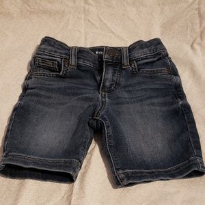 Somana Shorts size 4